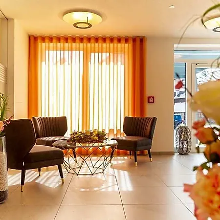 Hotel La Mirabelle Close To Europa Park Rheinhausen