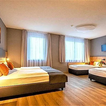 Hotel La Mirabelle Close To Europa Park Rheinhausen
