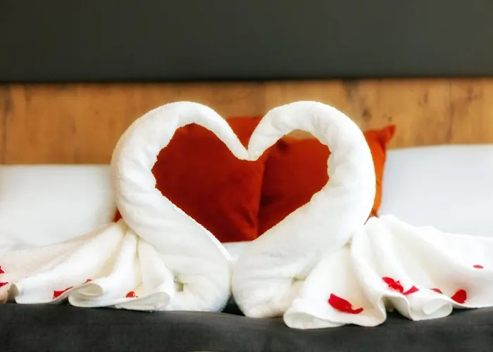 Hotel La Mirabelle Close To Europa Park Rheinhausen